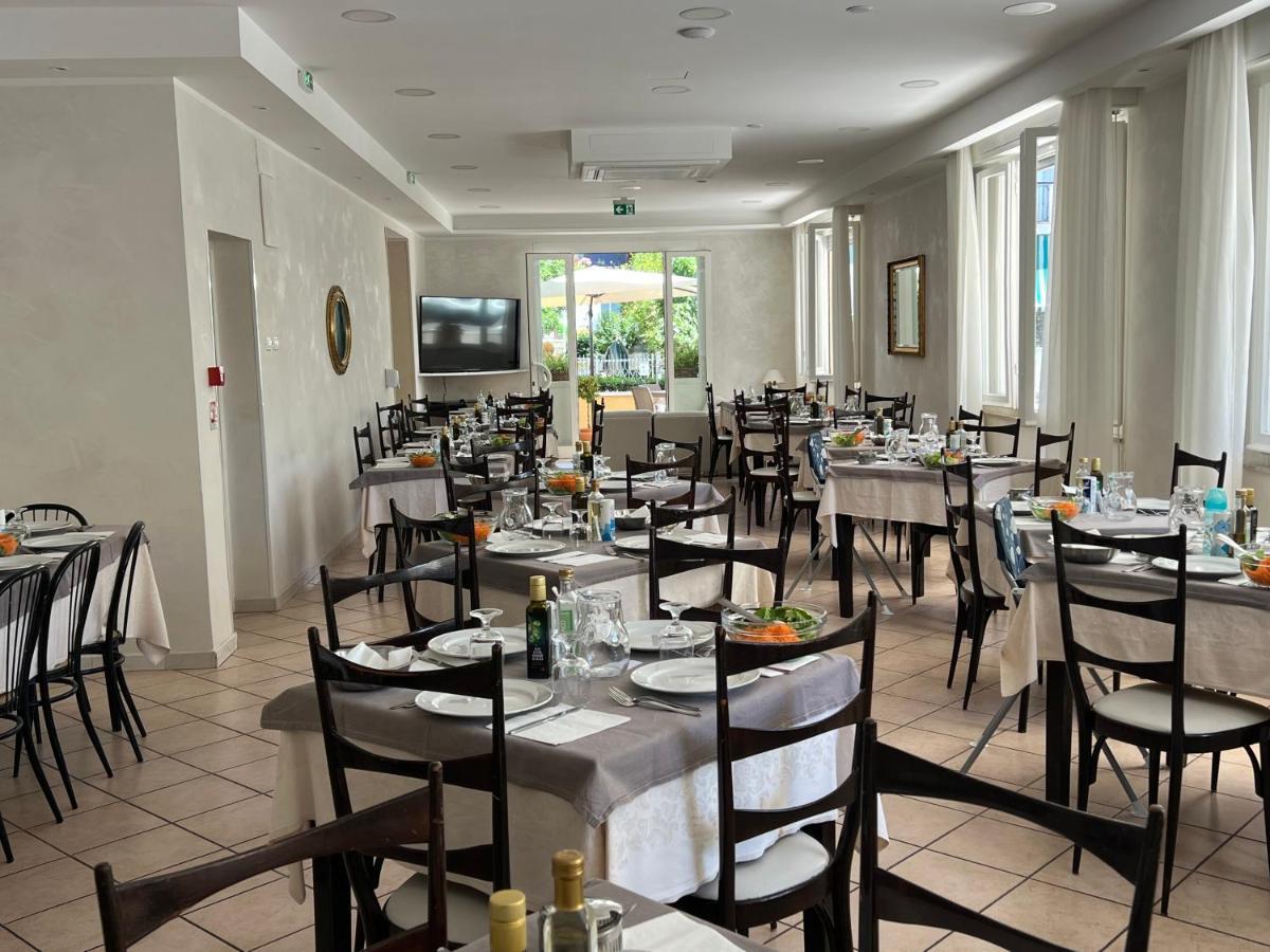 Hotel Monti Ριτσιόνε Εξωτερικό φωτογραφία