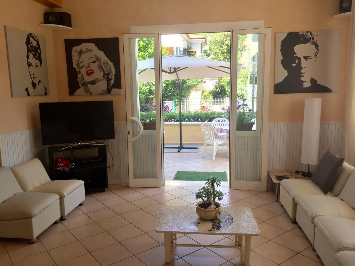 Hotel Monti Ριτσιόνε Εξωτερικό φωτογραφία